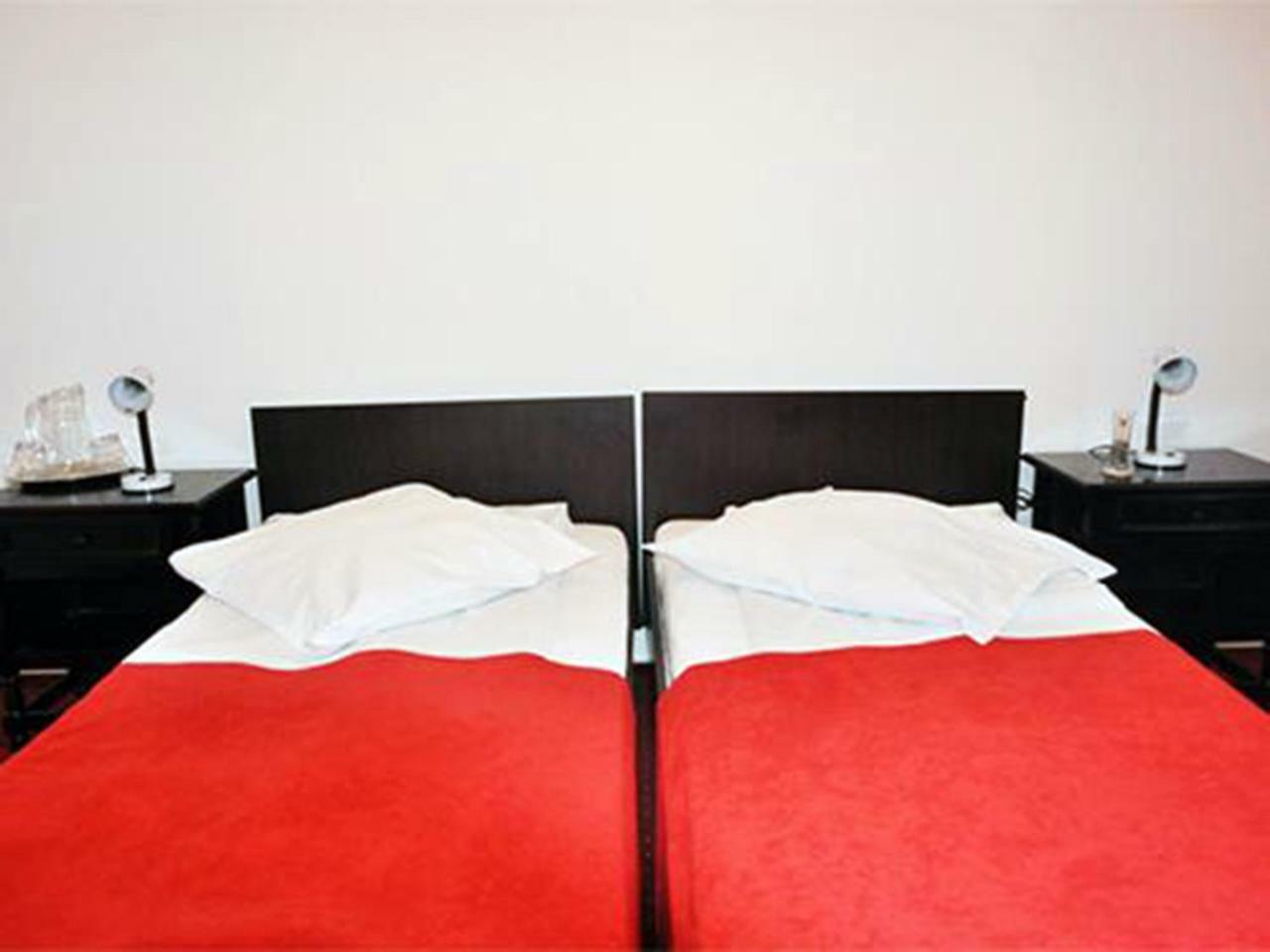 Hotel Central Calimanesti Exterior photo